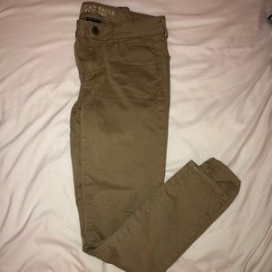Khaki Super Stretch Jeggings!😍👖